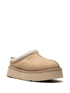 UGG Taz Sand
